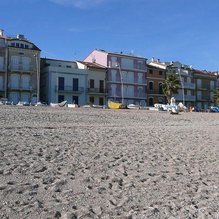 Appartamento Paradiso Azzurro Порто-Реканати Экстерьер фото